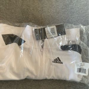 NWT Adidas 12 month sweatsuit